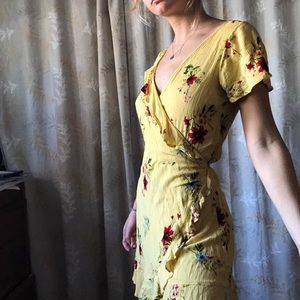 Wrap around/ tie dress